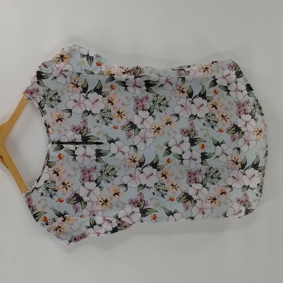 Lily White pale blue floral short sleeve flowy blouse size XL - Picture 7 of 8